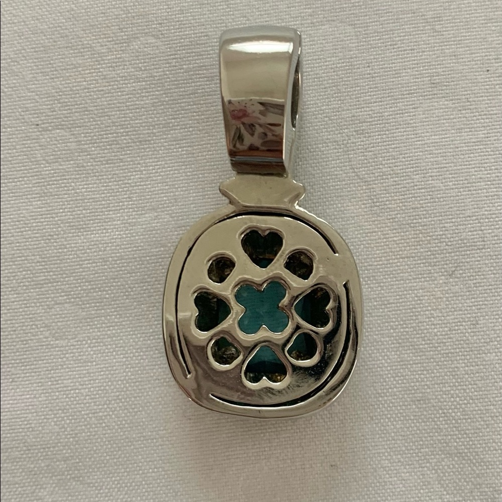 Pendant - Picture 7 of 11